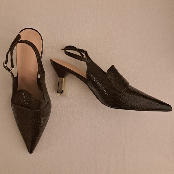 NEW Black Faux Patent Leather Embossed W/Gold & Acrylic Heels, Sz 41 (US 10) - Picture 8 of 16